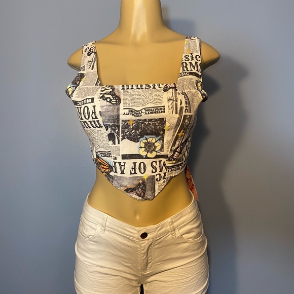 SHEIN Newspaper Print Tank Top - Picture 1 of 9